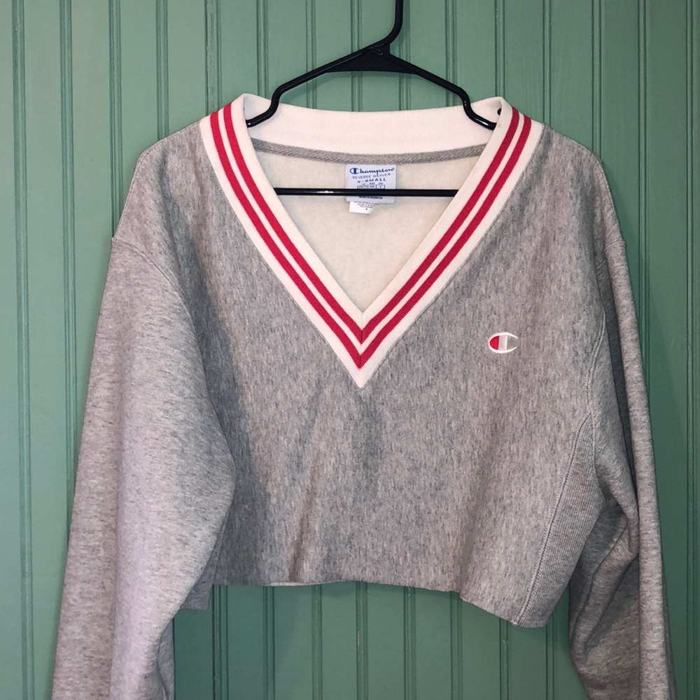 Cropped Champion Sweater